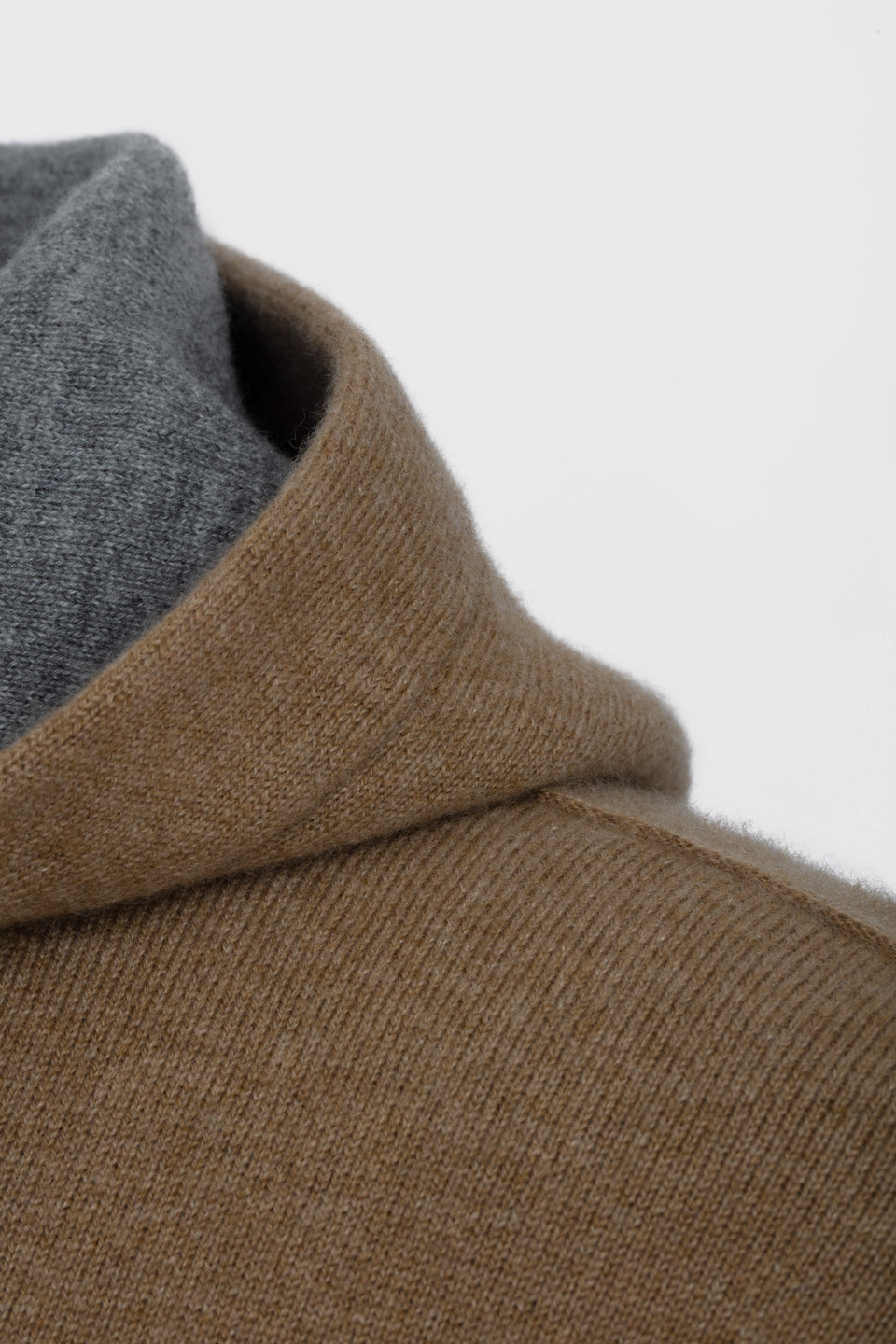 CLAUDE CASHMERE HOODIE