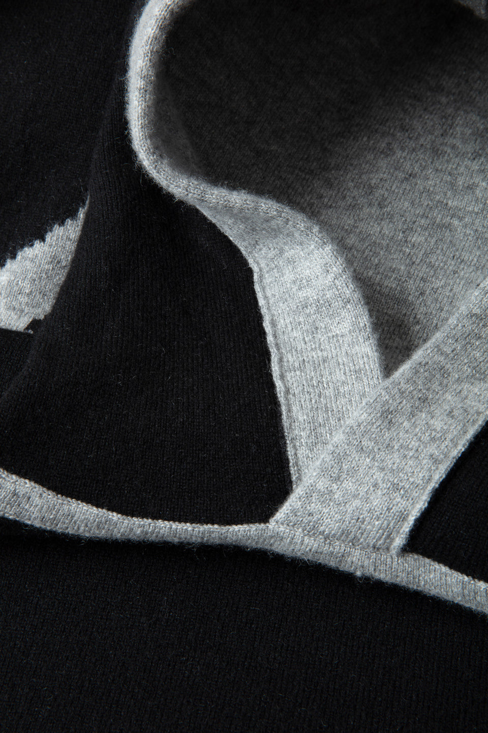 DRISS CASHMERE HOODIE