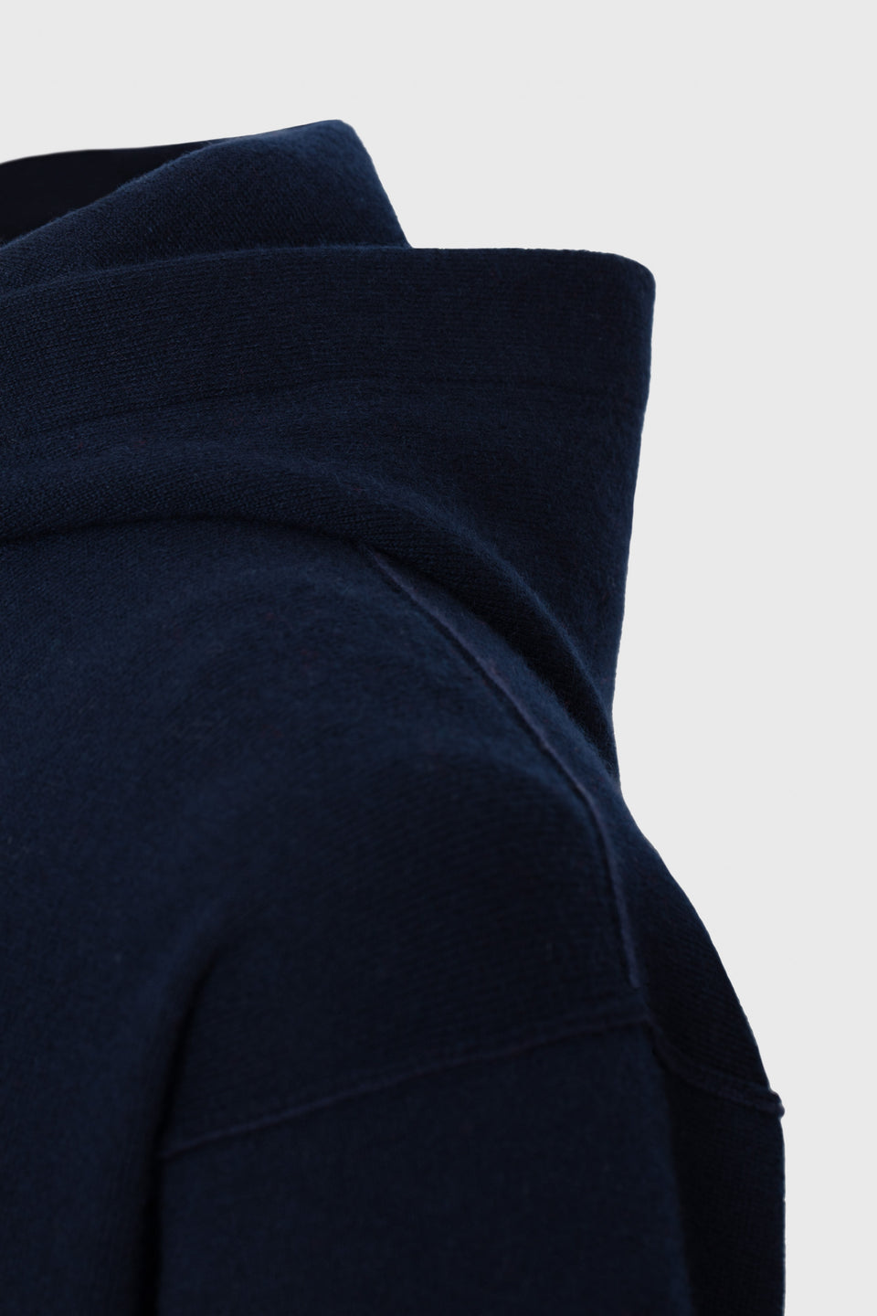 SASCHA CASHMERE HOODIE