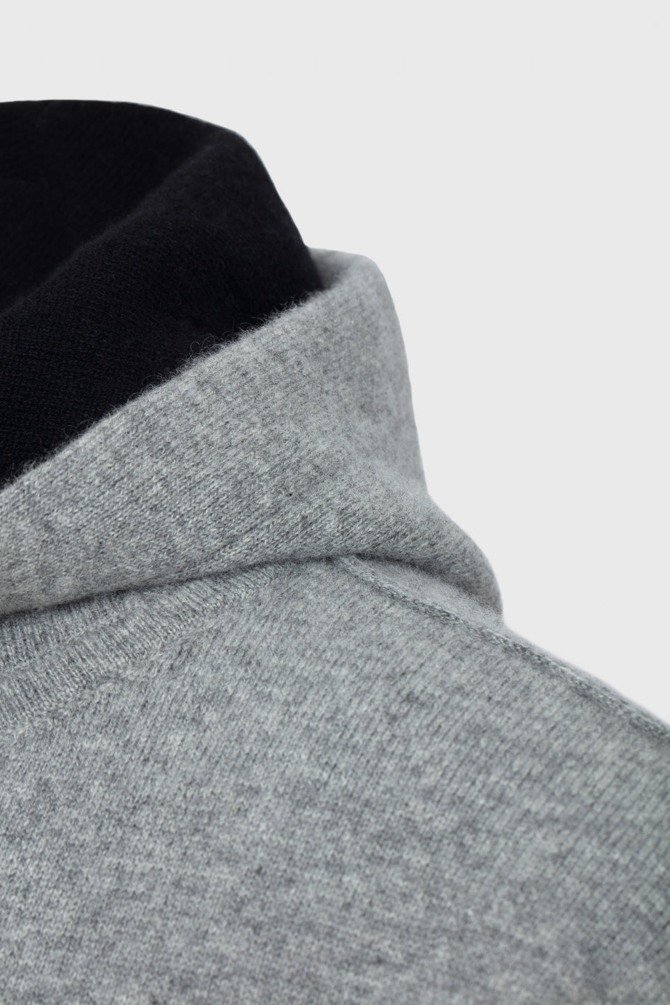 SWEAT À CAPUCHE DRISS EN CACHEMIRE