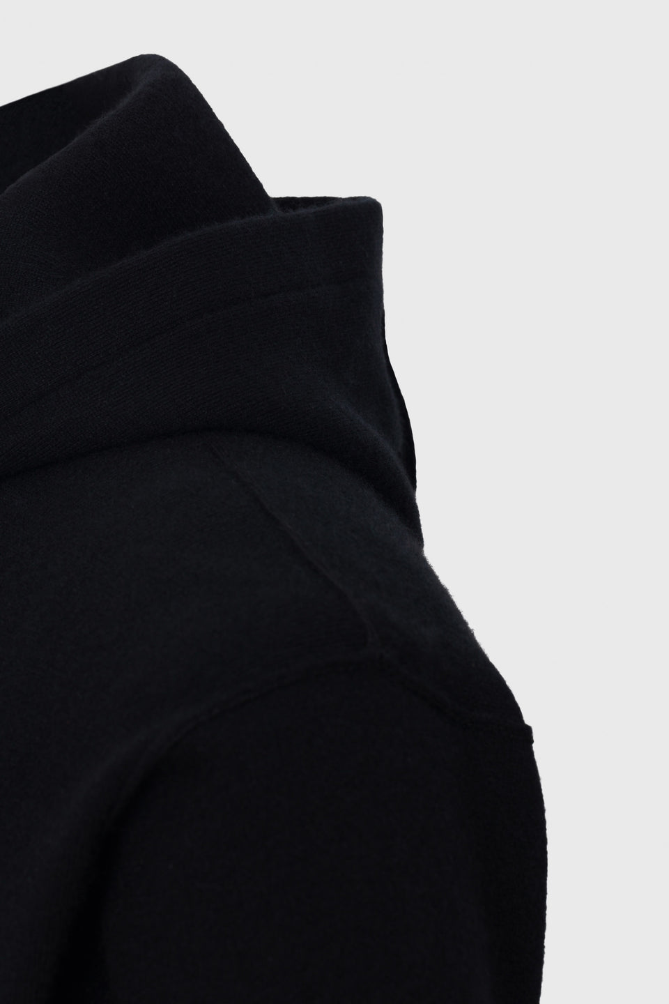 SWEAT À CAPUCHE SASCHA EN CACHEMIRE